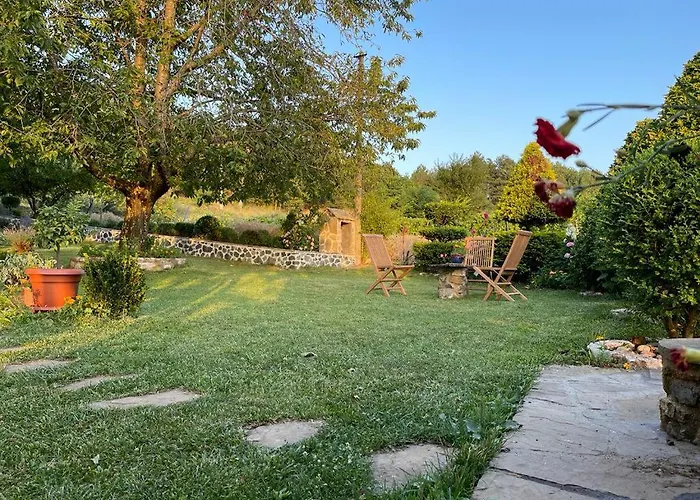 Appartement Bujtina Bezhani Gjinar *