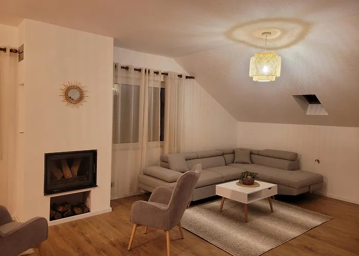 Bujtina Bezhani Gjinar Appartement *