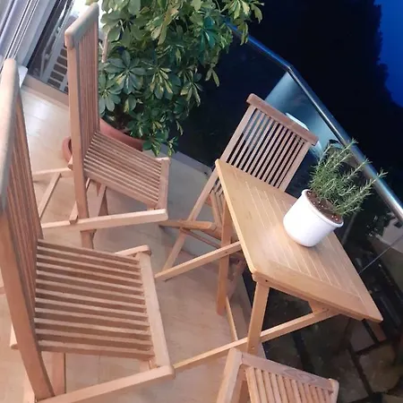 Apartment Bujtina Bezhani Gjinar Elbasan